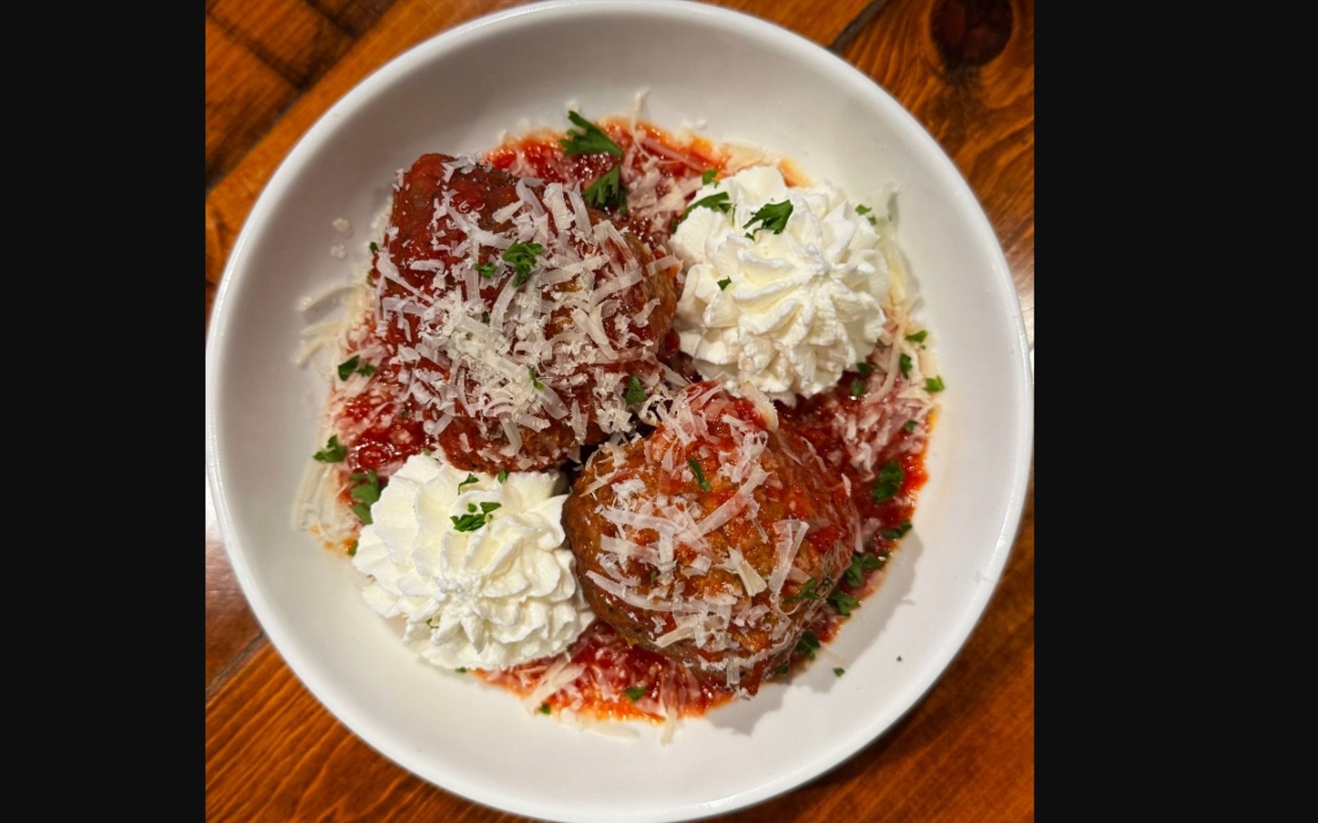 Best Pizza in Elk River, MN | Serrano Brothers Eatery | Pizza near me