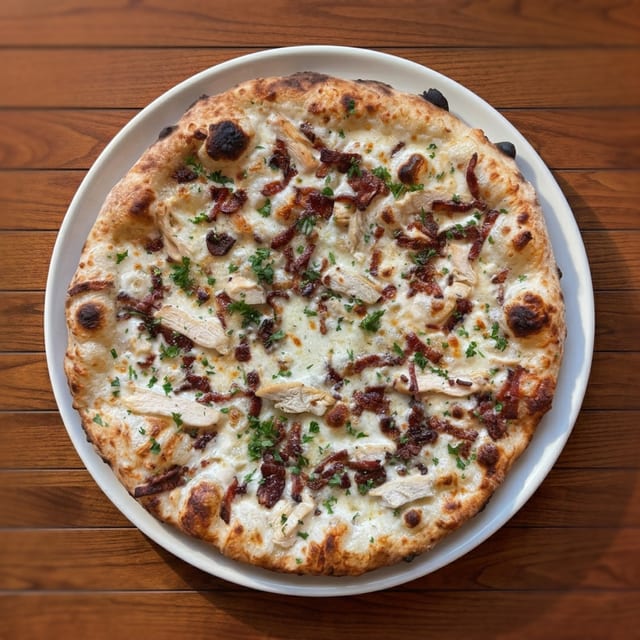Night Moves Pizza | Round.