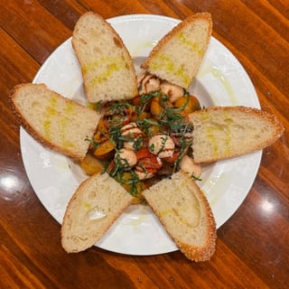Bruschetta & Ciliegine