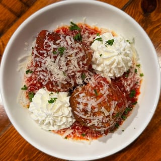 Jumbo Meatballs & Ricotta